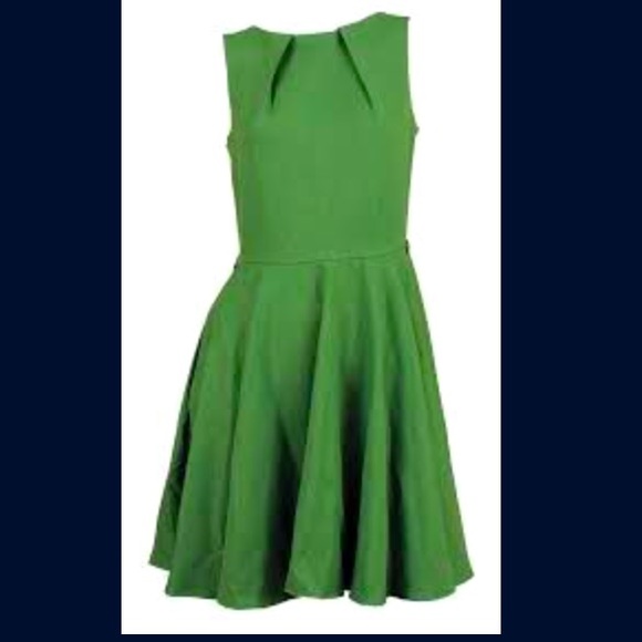 ModCloth “Luck be lady Green” timeless green dress - Picture 1 of 11